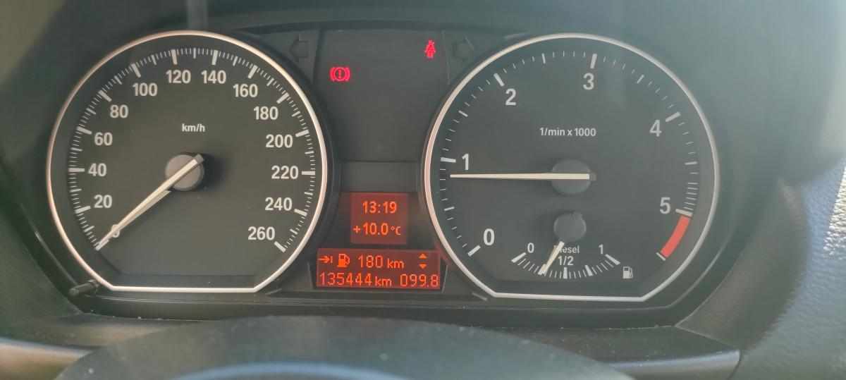 bmw-serie-1-123d-2008-diesel-1995cc