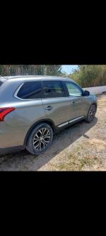 mitsubishi-outlander-2-2-di-d-2-3-2016-diesel-2268cc