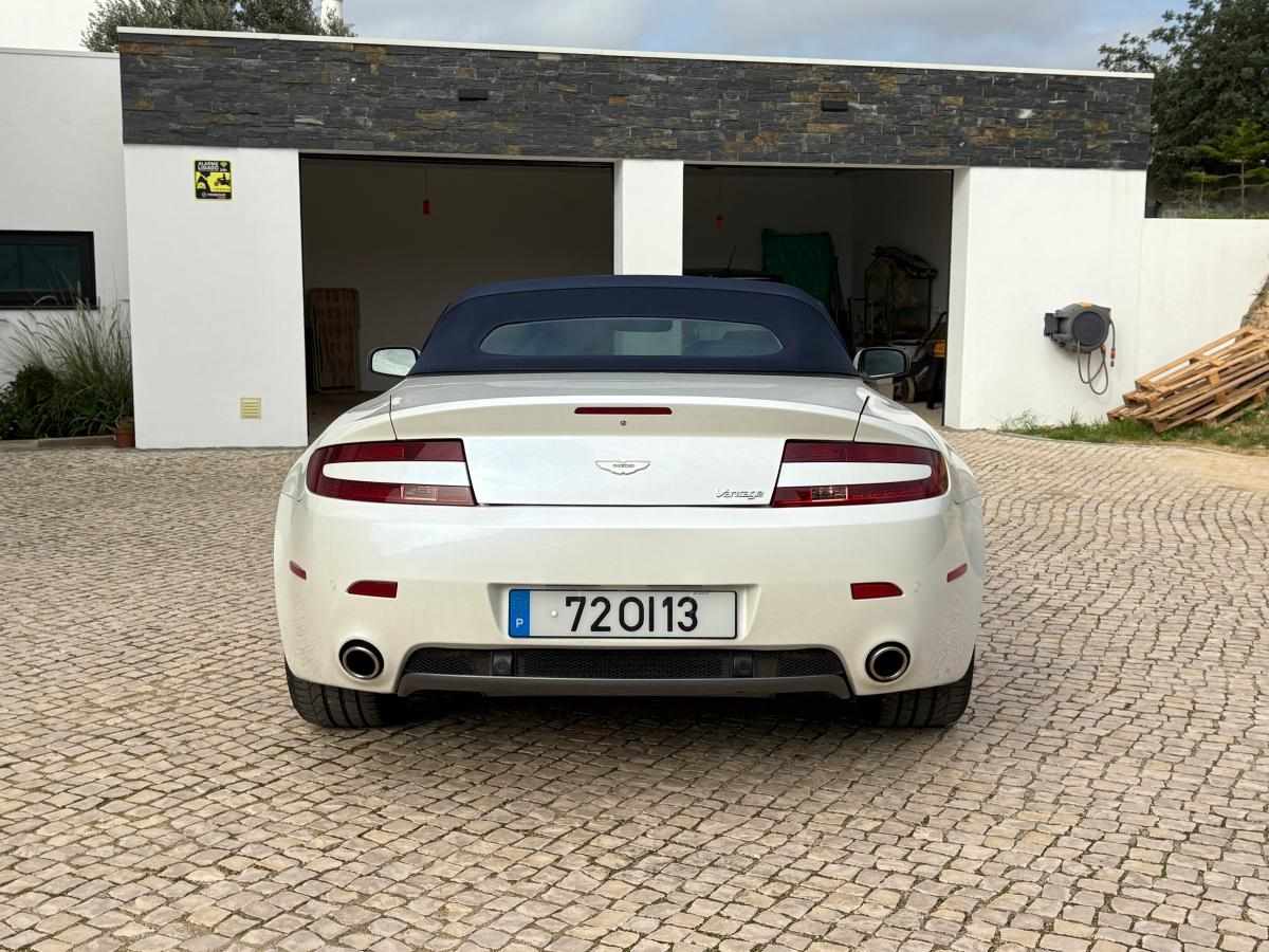 aston-martin-vantage-roadster-2011-gasolina-4735cc