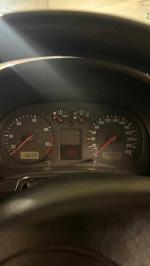 volkswagen-golf-1-9-tdi-2000-diesel-1896cc