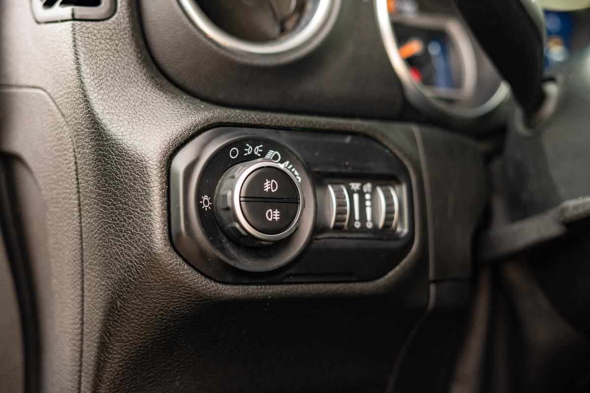 jeep-wrangler-2-1-200cv-2020-diesel-2143cc