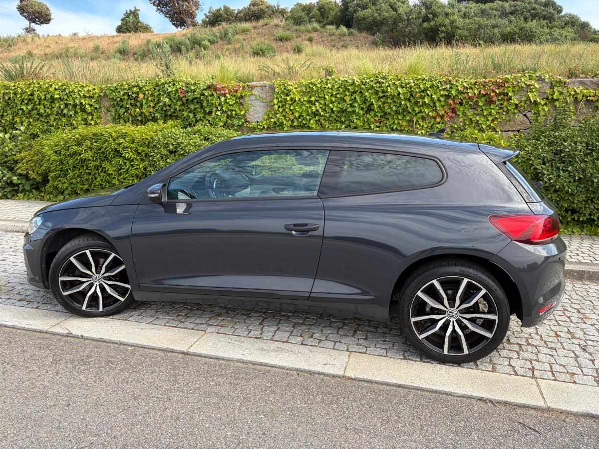 volkswagen-scirocco-2-0-tdi-2016-diesel-1968cc
