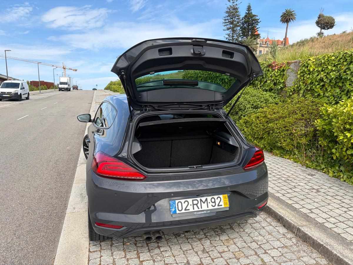 volkswagen-scirocco-2-0-tdi-2016-diesel-1968cc