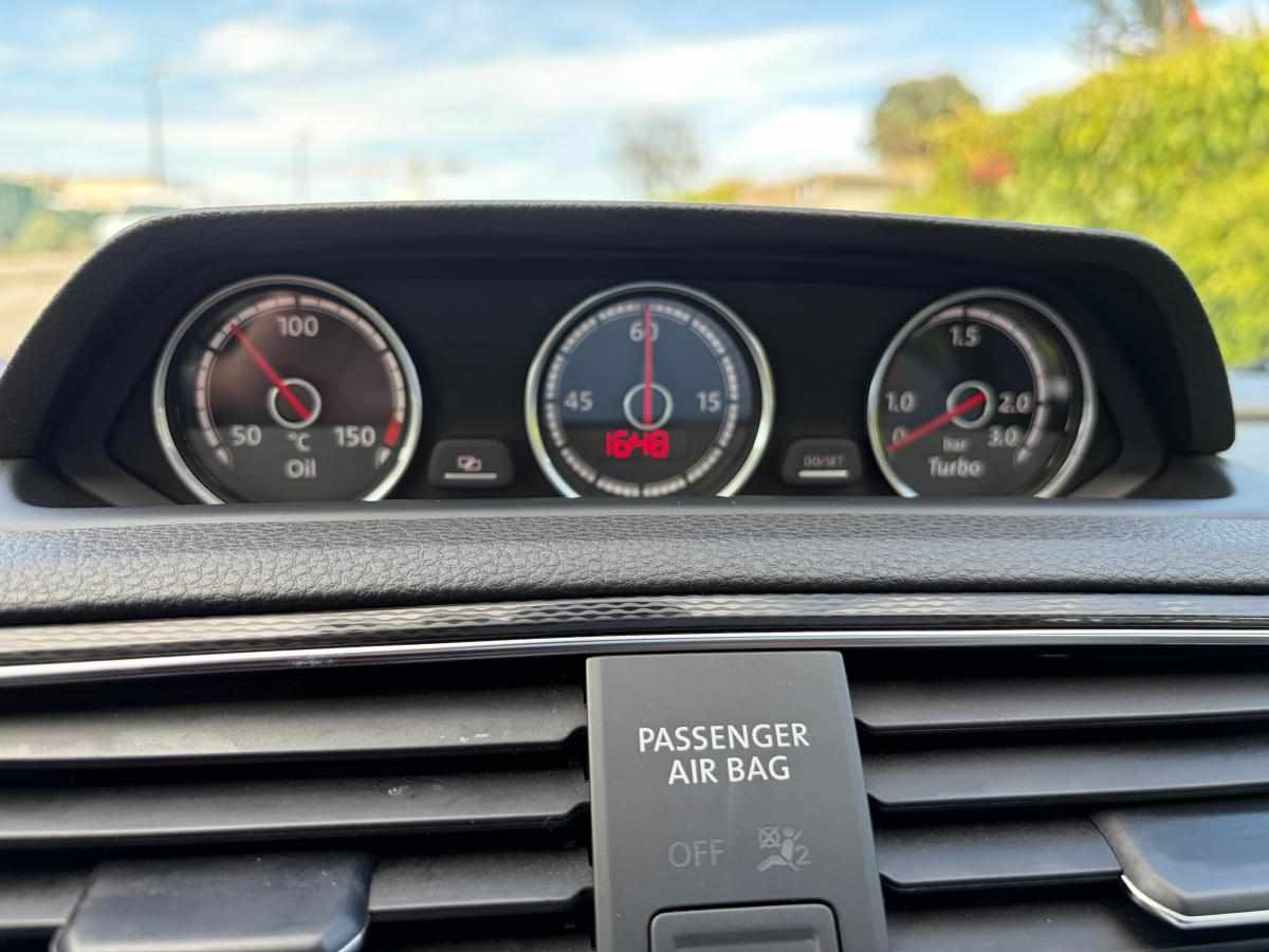 volkswagen-scirocco-2-0-tdi-2016-diesel-1968cc