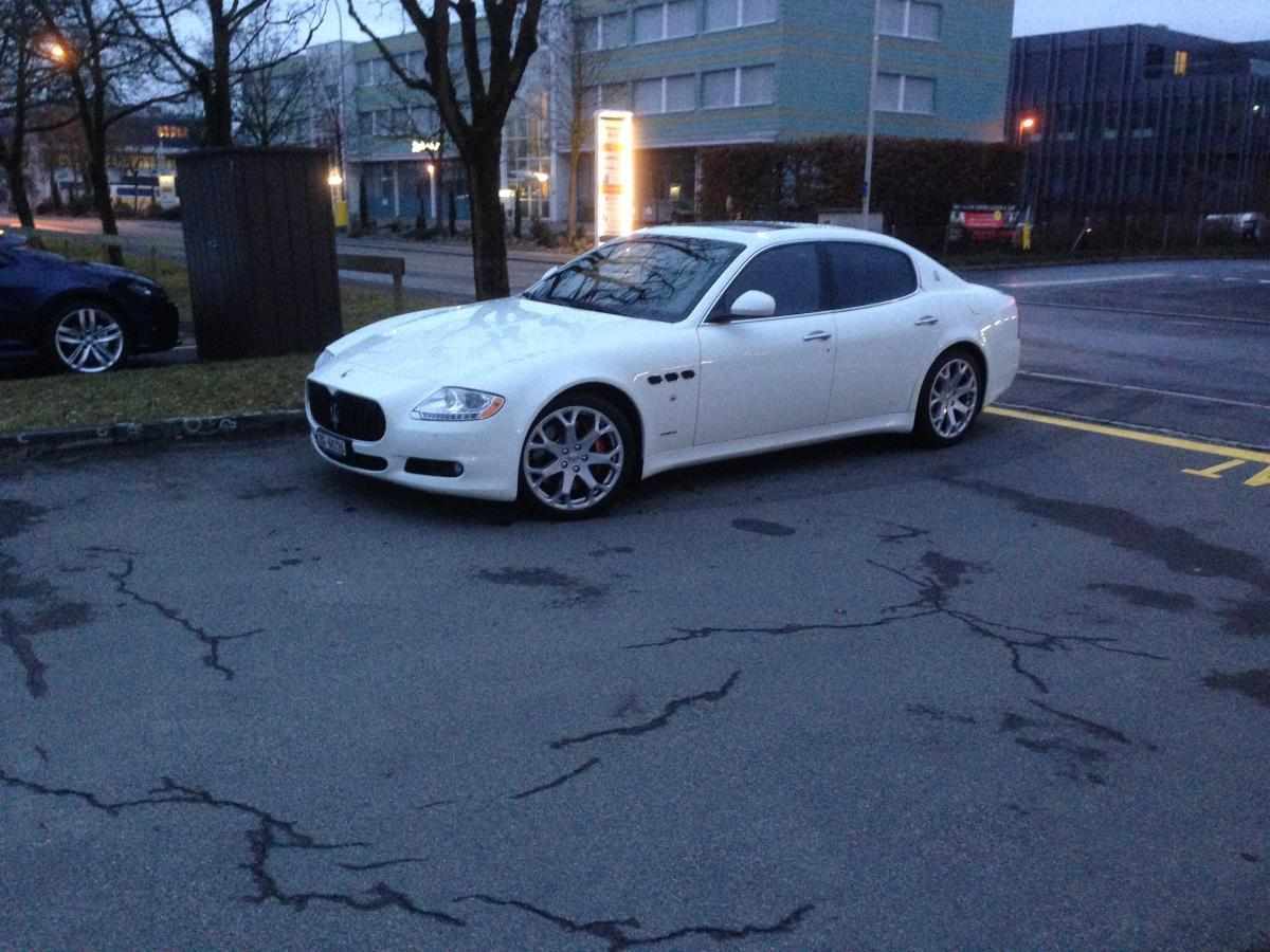maserati-quattroporte-4-2-v8-2009-gasolina-4244cc