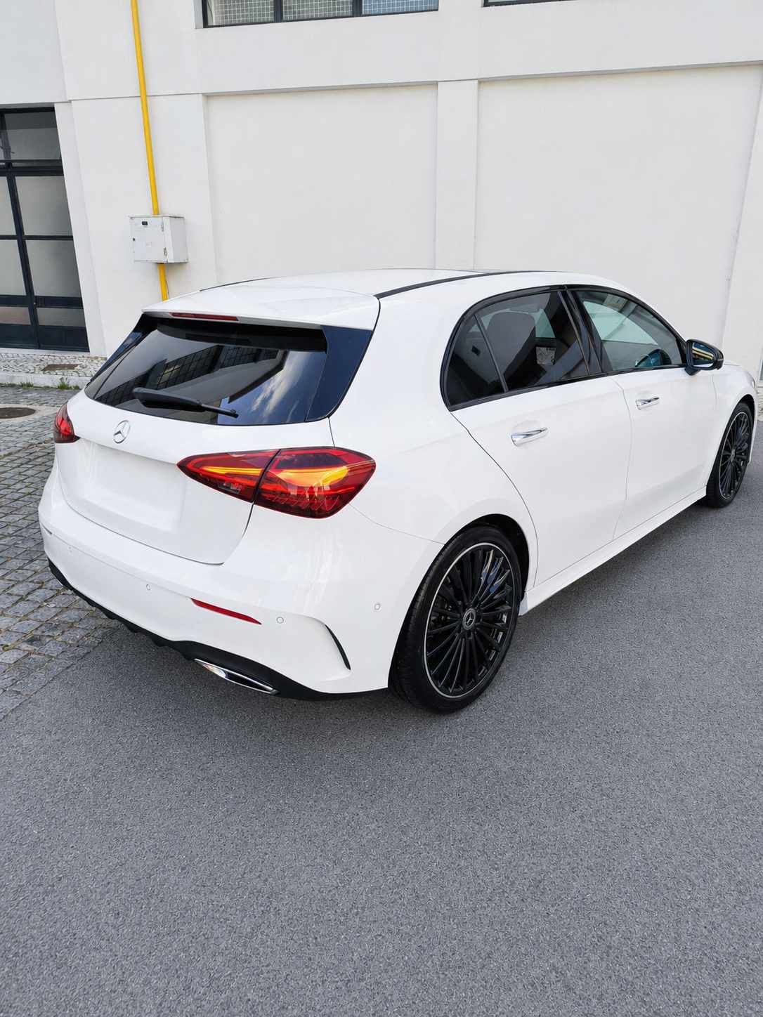 mercedes-benz-classe-a-a-200-2024-gasolina-1332cc