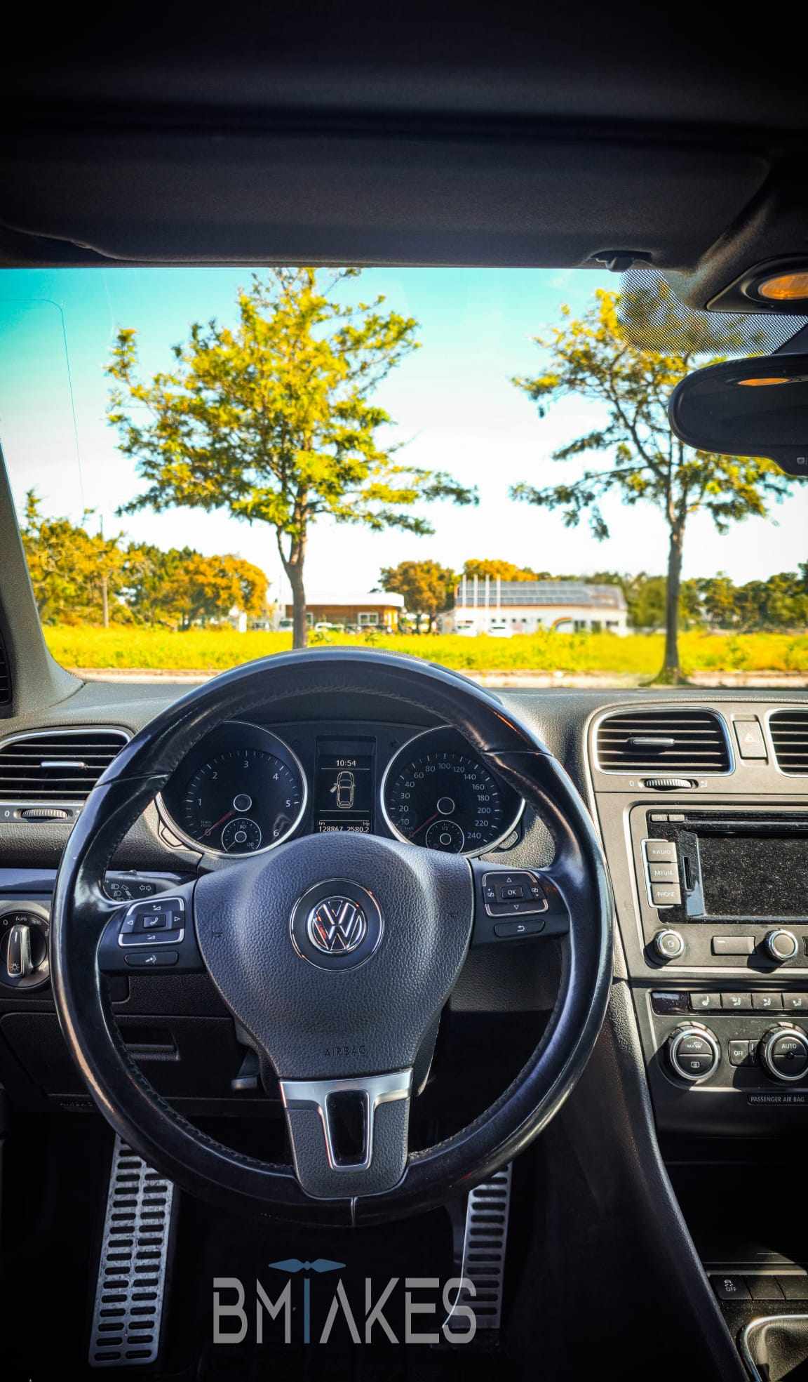 volkswagen-golf-2-0-tdi-2014-diesel-1968cc