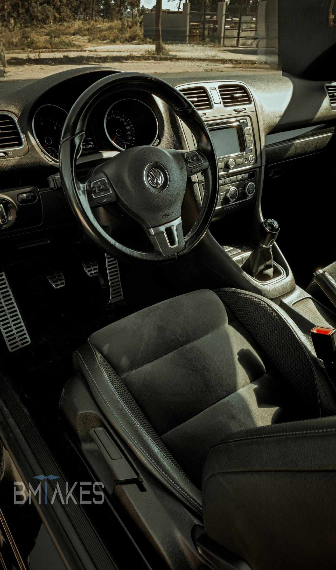 volkswagen-golf-2-0-tdi-2014-diesel-1968cc