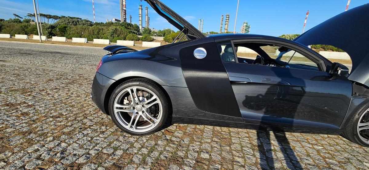 audi-r8-4-2-fsi-v8-quattro-2009-gasolina-4163cc