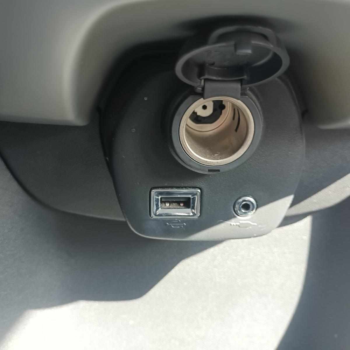 citroen-c1-1-0-2014-gasolina-998cc