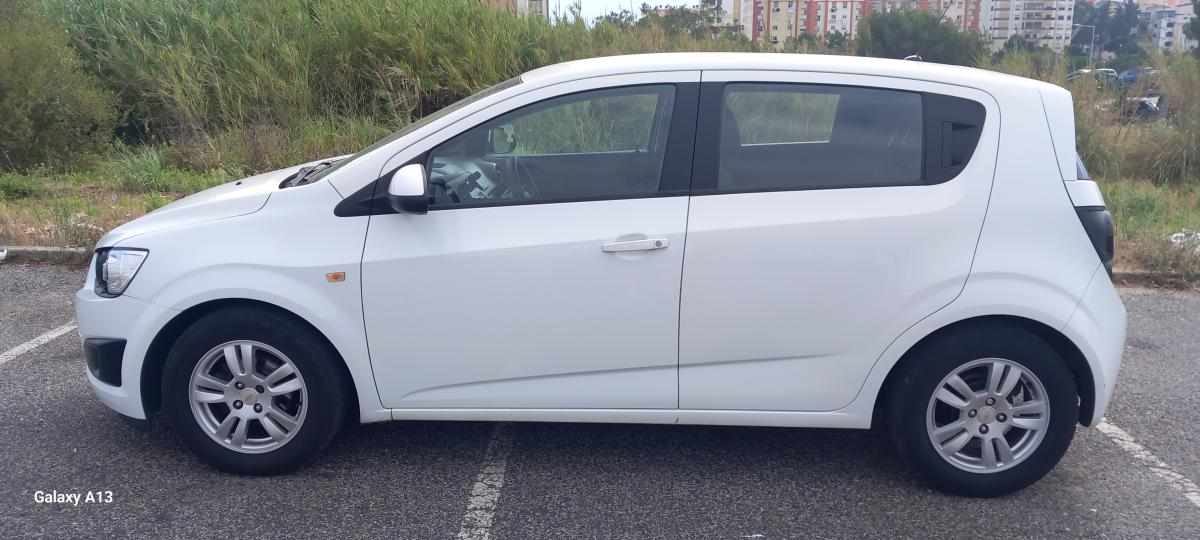 chevrolet-aveo-1-2-2012-gasolina-1229cc