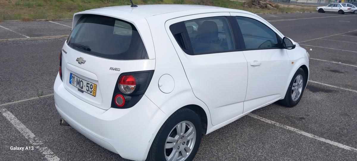 chevrolet-aveo-1-2-2012-gasolina-1229cc