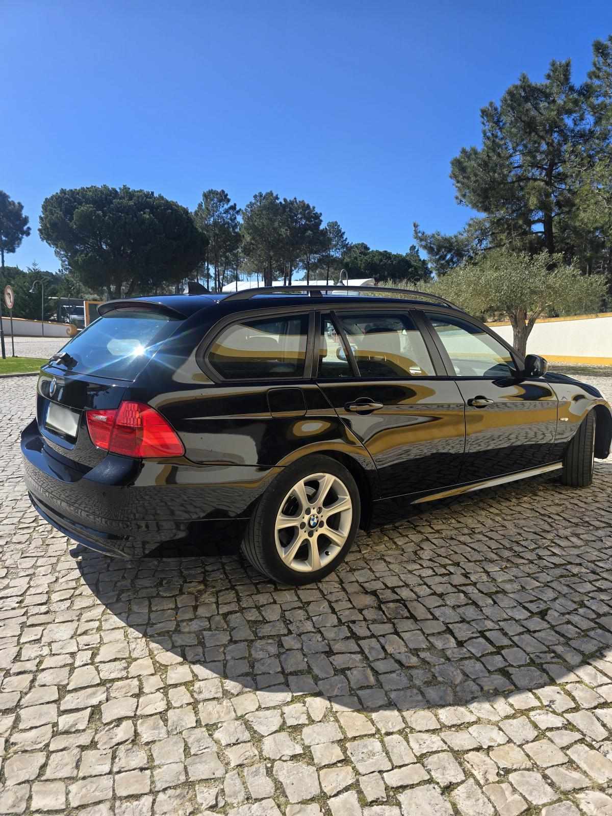 bmw-serie-3-318d-touring-2009-diesel-1995cc