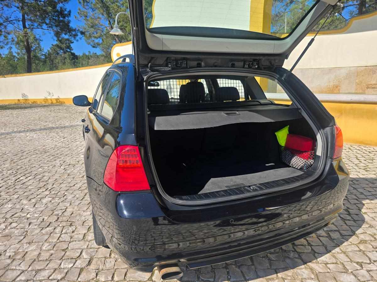 bmw-serie-3-318d-touring-2009-diesel-1995cc