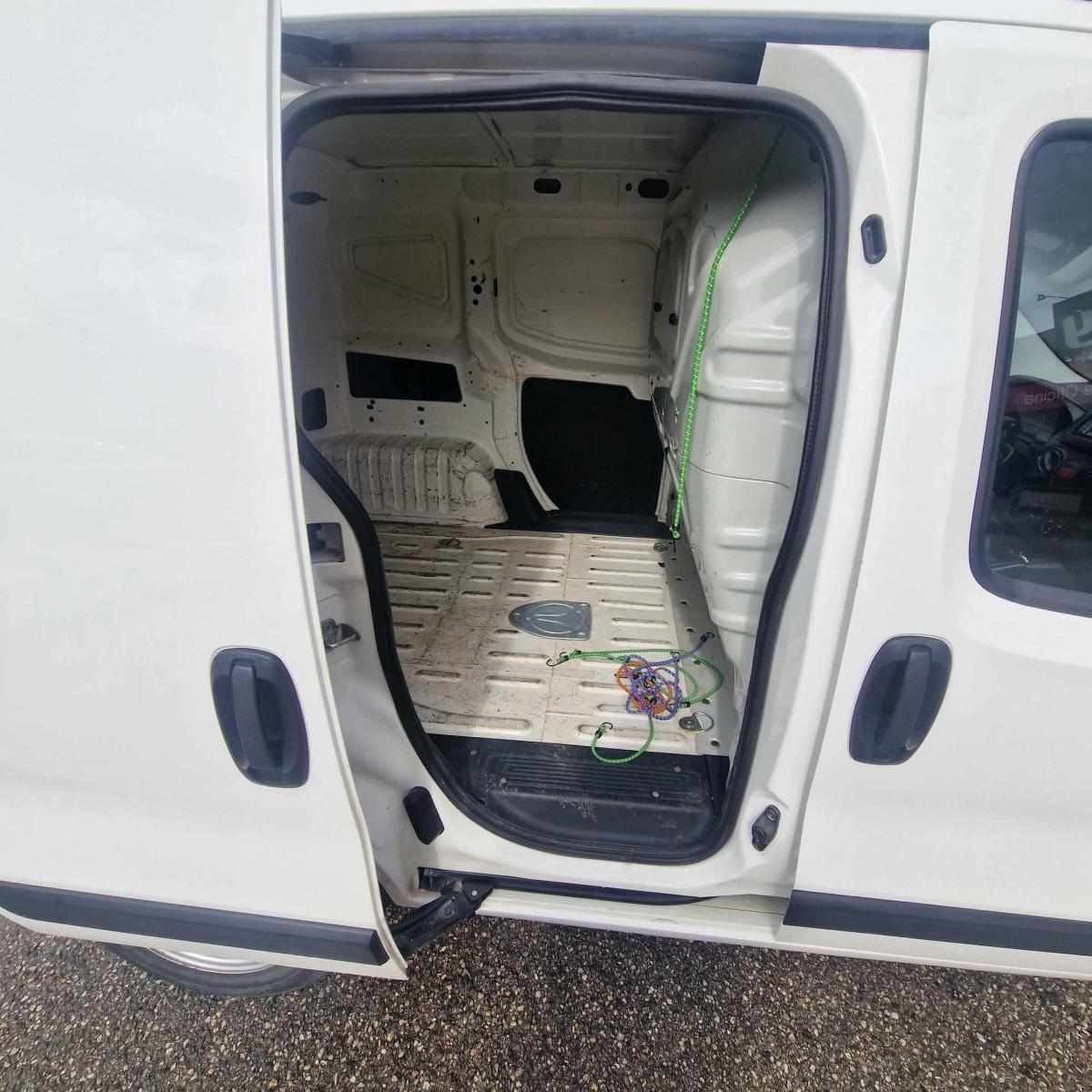 fiat-fiorino-1-3-multijet-1-2-2011-diesel-1248cc