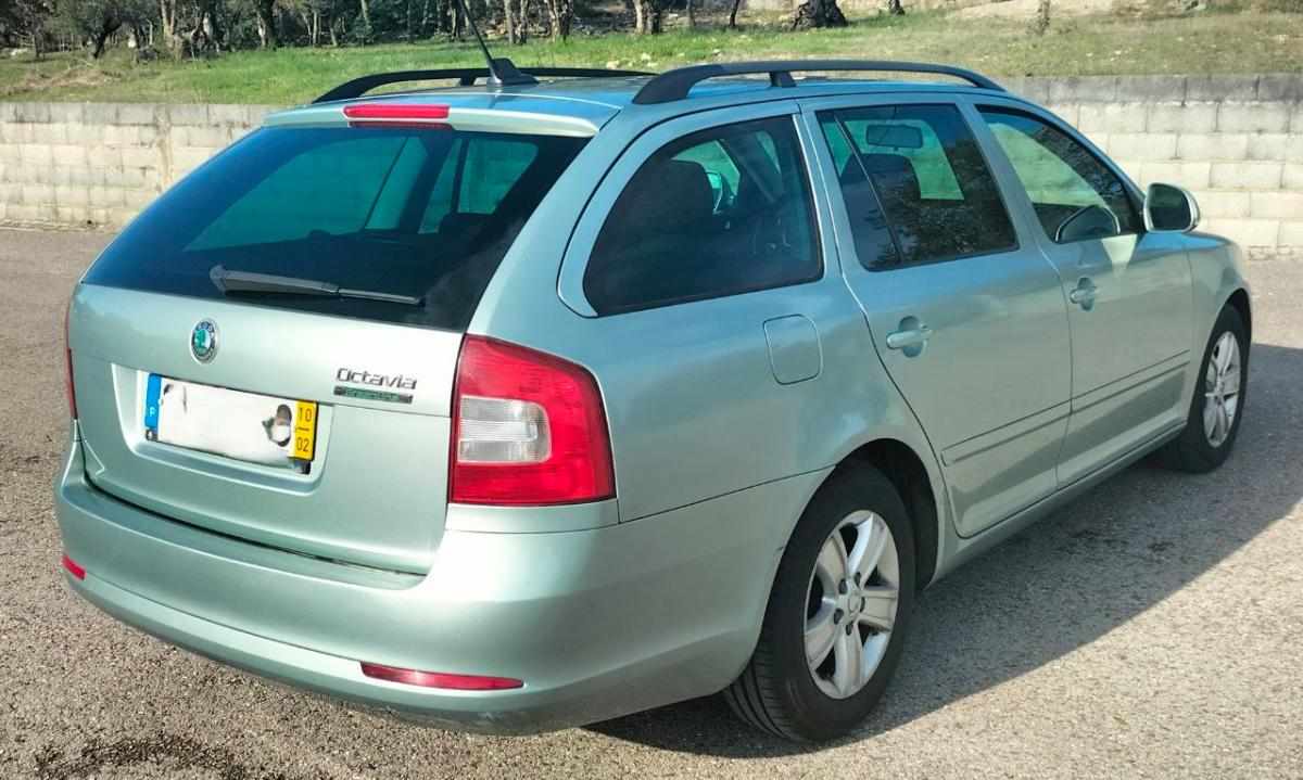 skoda-octavia-1-6-tdi-2010-diesel-1598cc