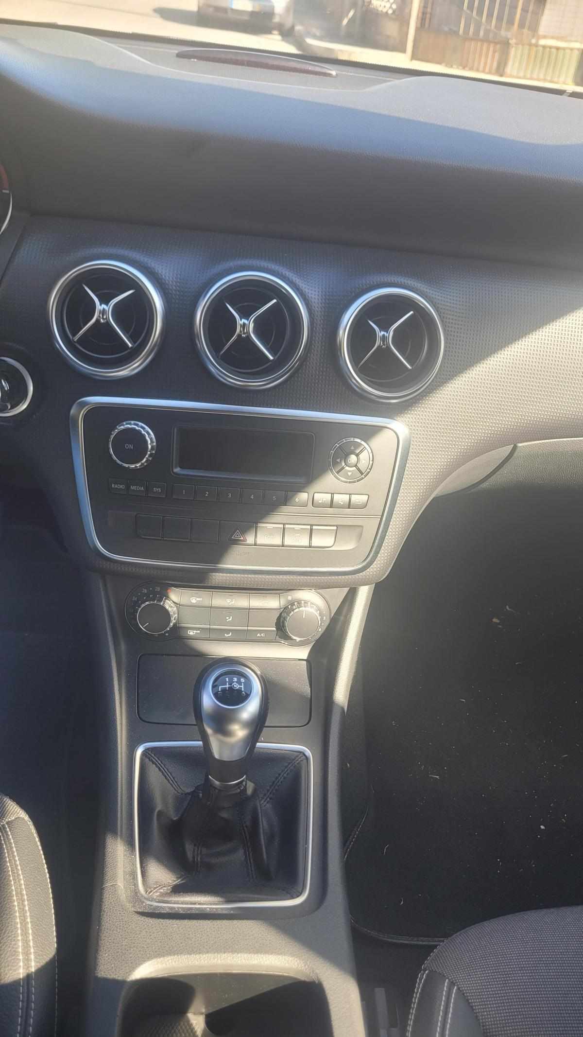 mercedes-benz-classe-a-a-180-cdi-blueefficiency-2014-diesel-1461cc