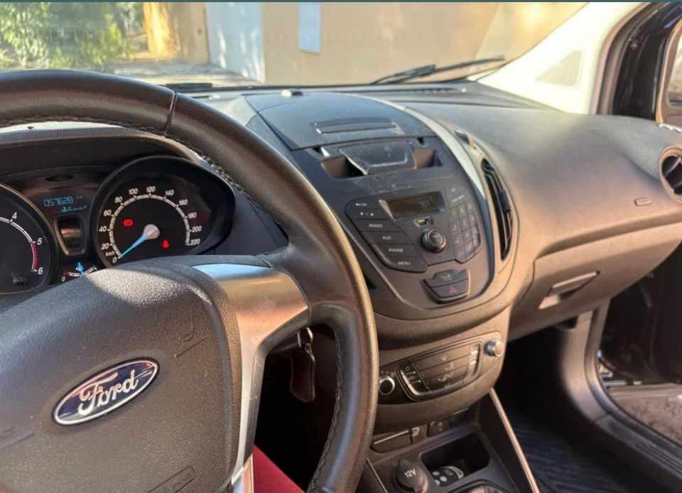 ford-transit-courier-1-5-100cv-2021-diesel-1499cc