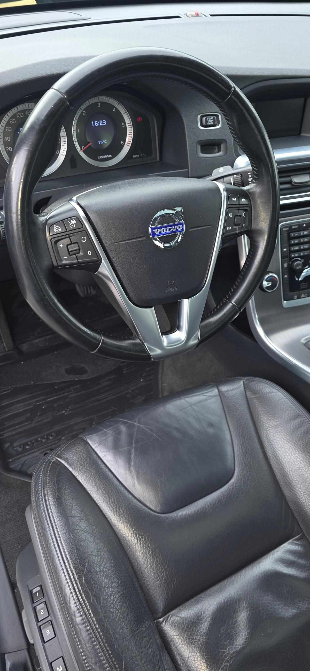 volvo-s60-d3-2-0-2011-diesel-1984cc