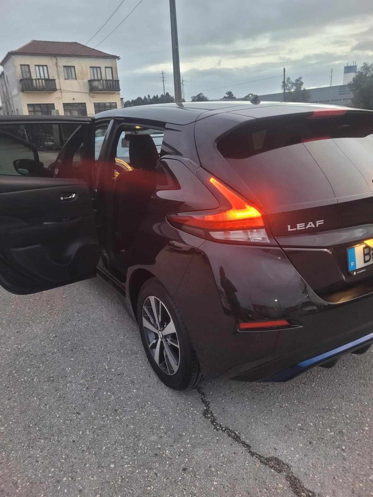 nissan-leaf-40-kwh-2021-eletrico