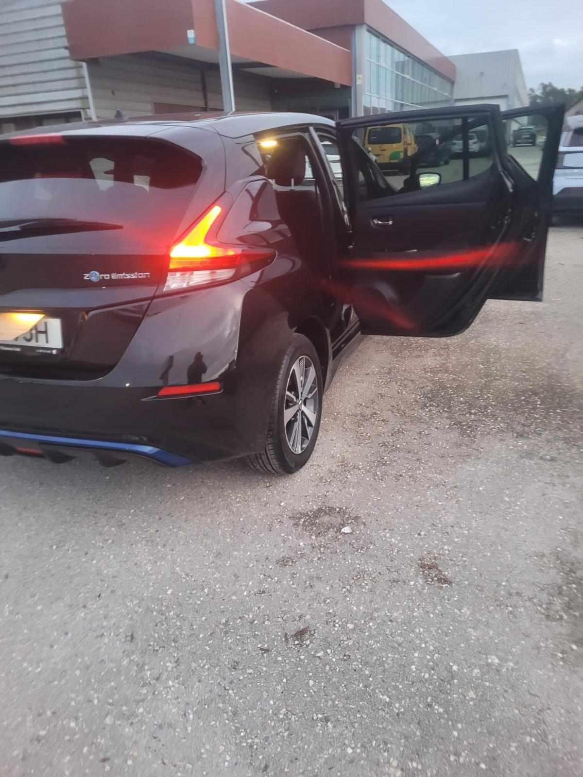 nissan-leaf-40-kwh-2021-eletrico