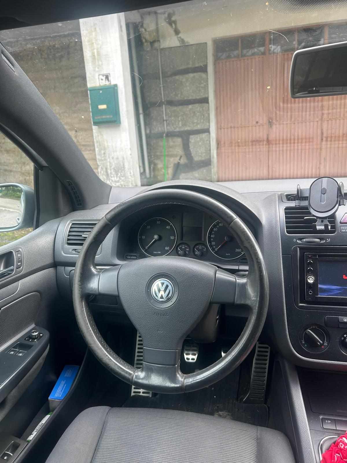 volkswagen-golf-1-9-tdi-2004-diesel-1896cc