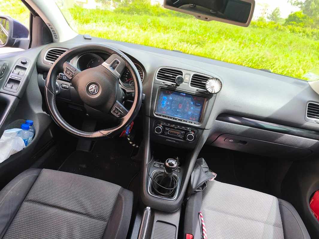 volkswagen-golf-2-0-tdi-2009-diesel-1968cc