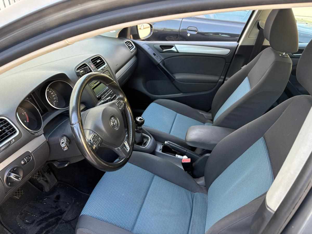 volkswagen-golf-1-6-tdi-bluemotion-2011-diesel-1598cc