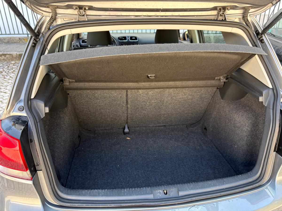 volkswagen-golf-1-6-tdi-bluemotion-2011-diesel-1598cc