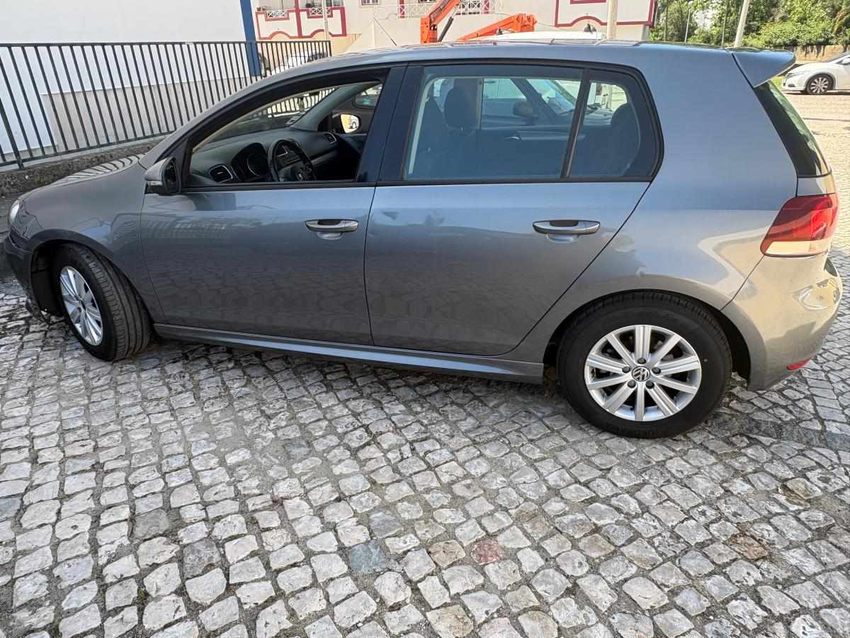 volkswagen-golf-1-6-tdi-bluemotion-2011-diesel-1598cc