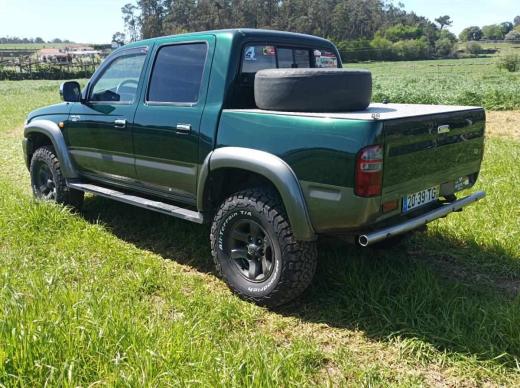 toyota-hilux-2-5-102cv-2002-diesel-2494cc
