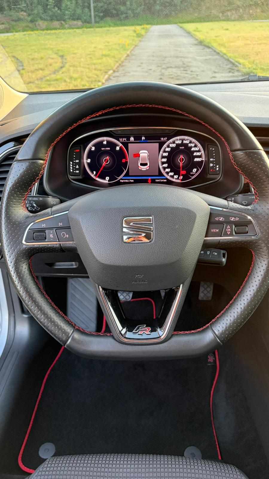 seat-leon-1-6-tdi-2020-diesel-1598cc