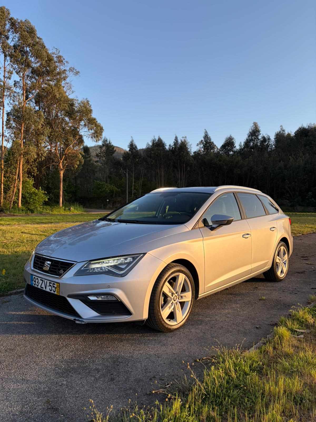 seat-leon-1-6-tdi-2020-diesel-1598cc