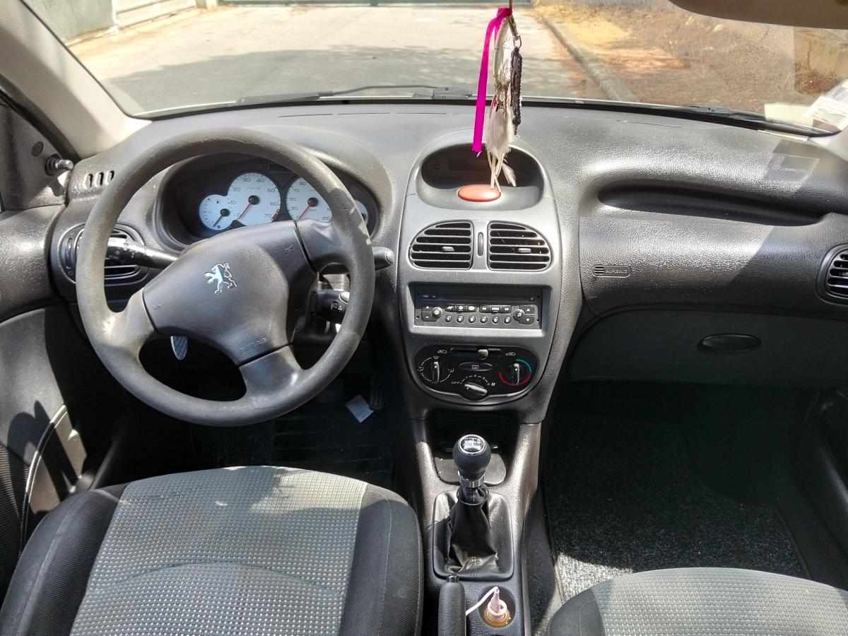 peugeot-206-1-1-2003-gasolina-1124cc