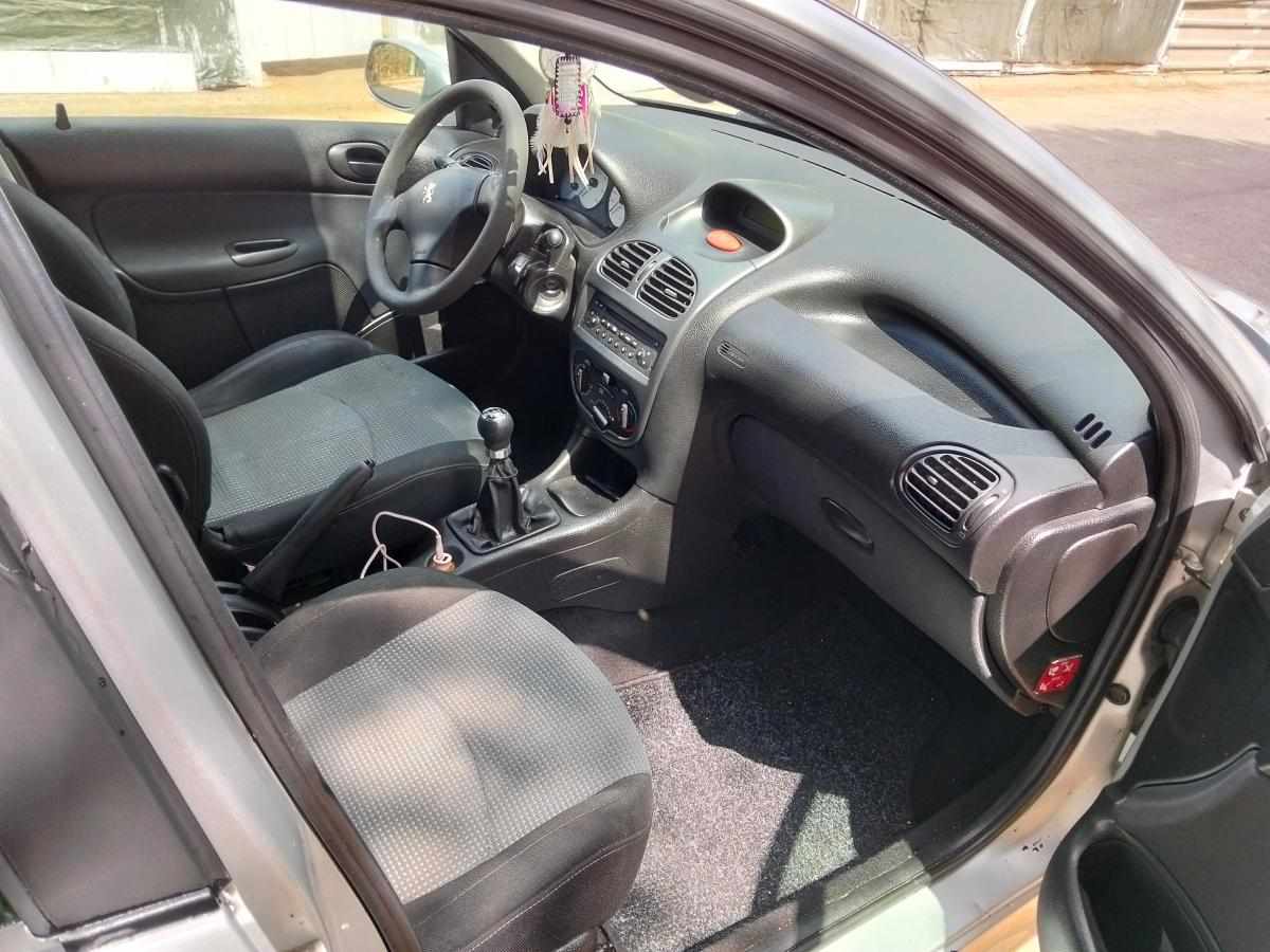 peugeot-206-1-1-2003-gasolina-1124cc