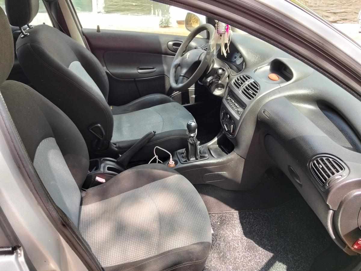 peugeot-206-1-1-2003-gasolina-1124cc