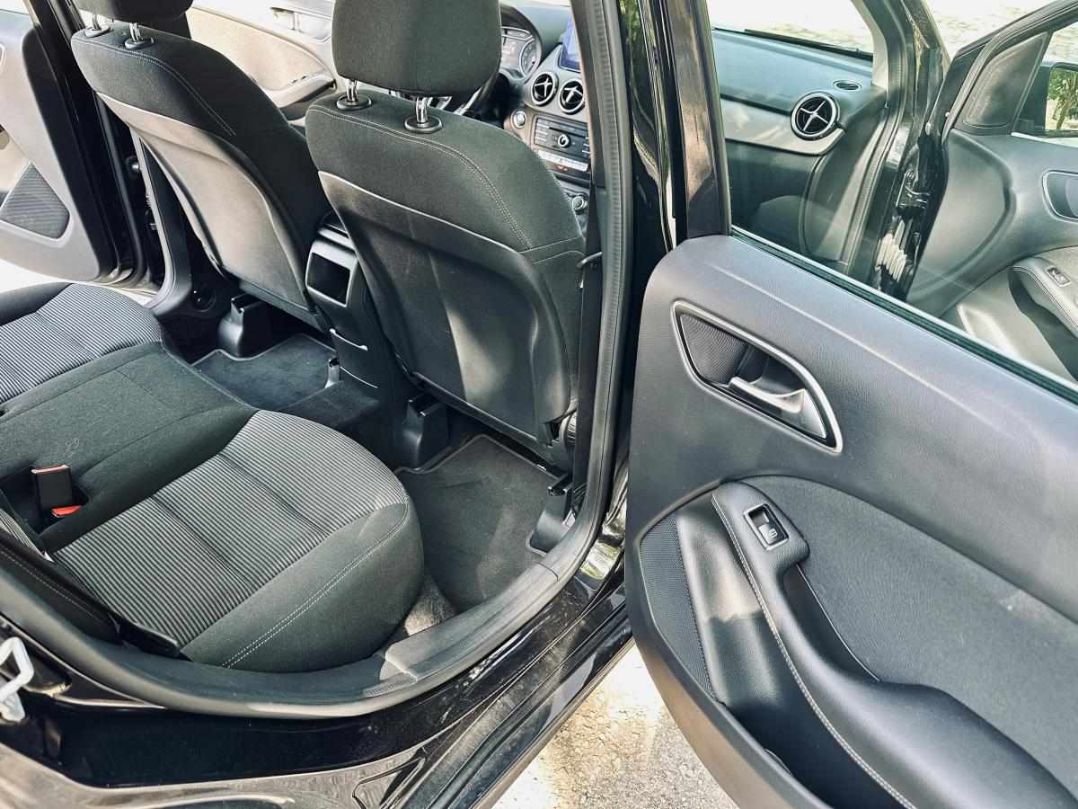 mercedes-benz-classe-b-b-180-2017-gasolina-1595cc
