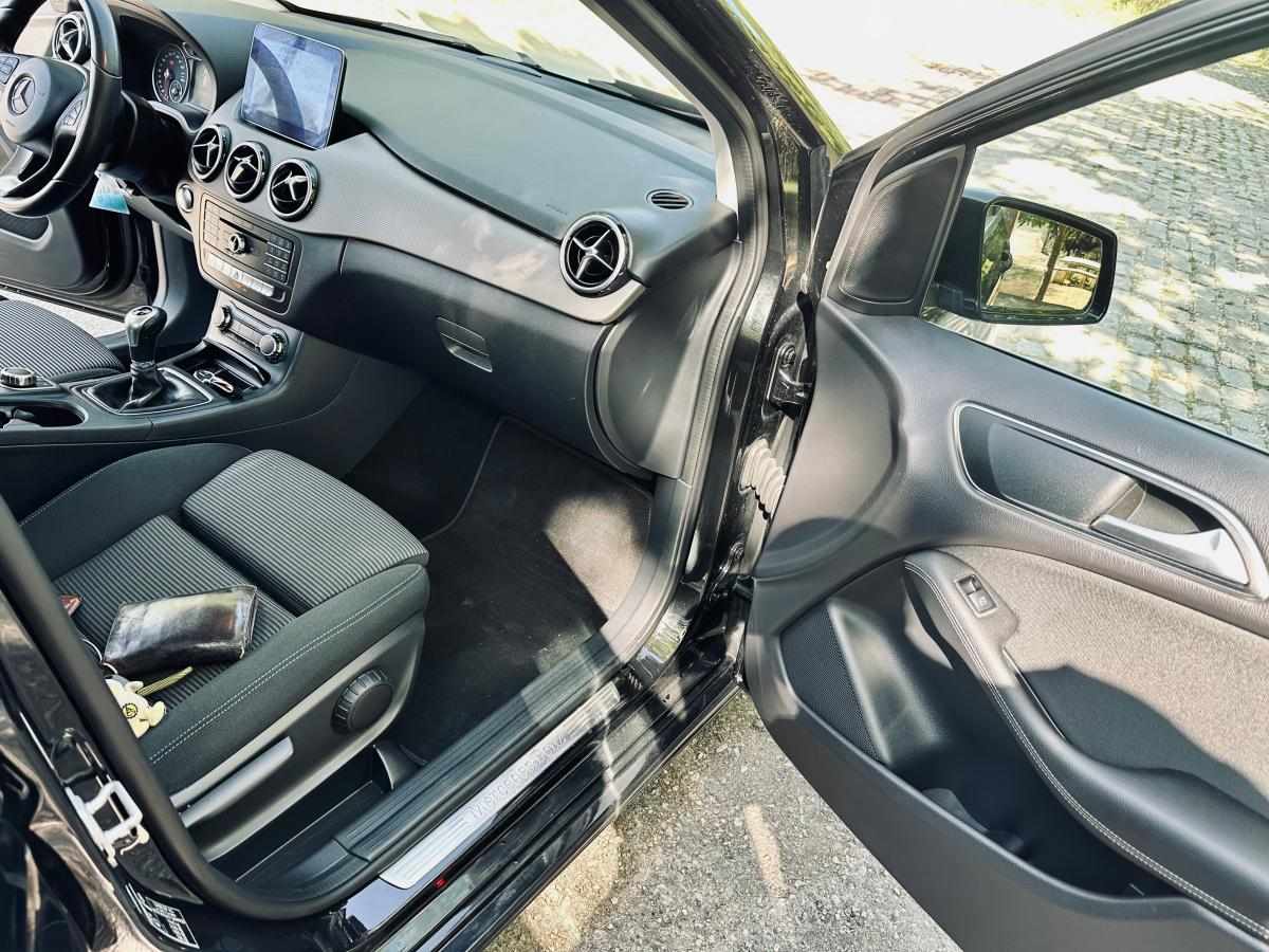 mercedes-benz-classe-b-b-180-2017-gasolina-1595cc