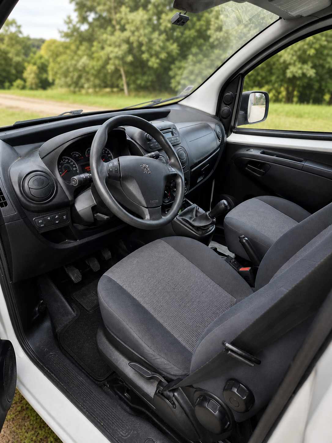 peugeot-bipper-1-2-80cv-2017-diesel-1248cc