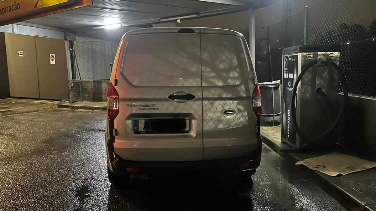 ford-transit-courier-1-5-75cv-2020-diesel-1499cc