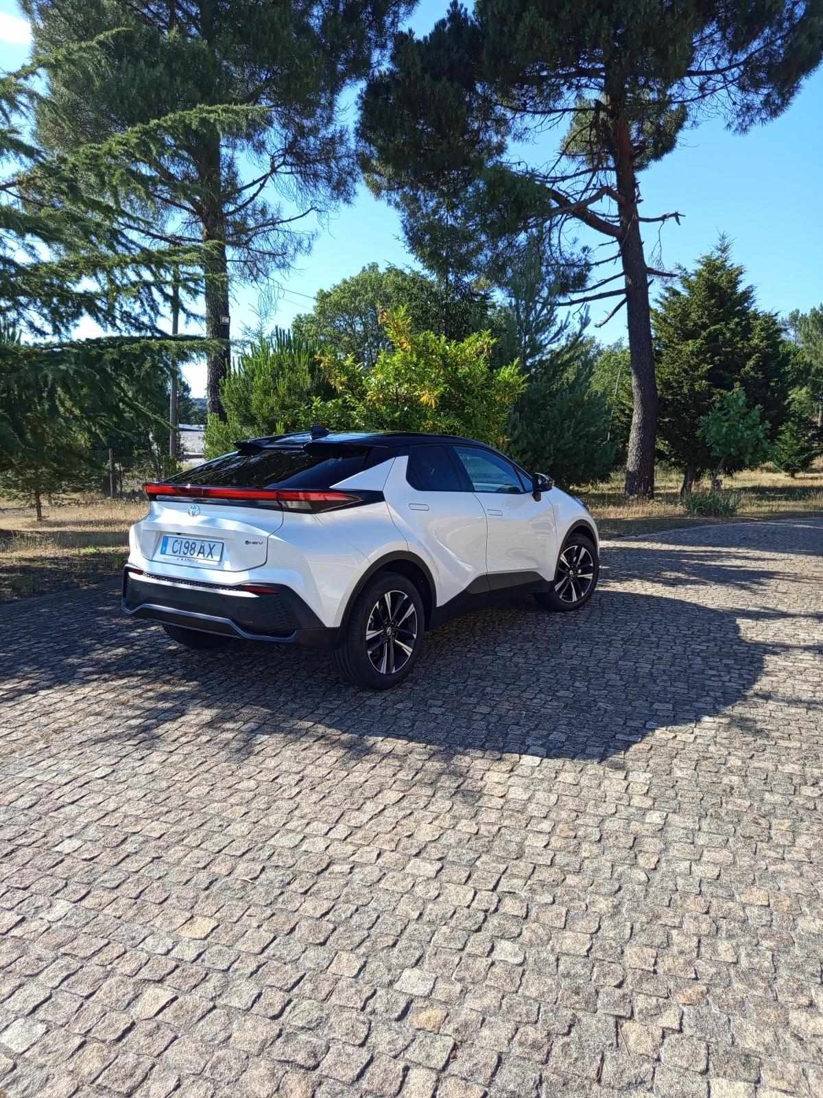 toyota-c-hr-1-8-hybrid-2026-gasolina-1798cc