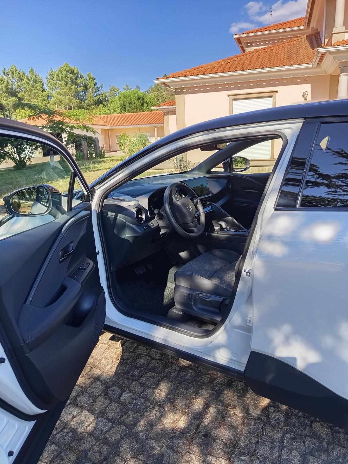 toyota-c-hr-1-8-hybrid-2026-gasolina-1798cc