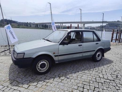 toyota-corolla-1-3-75cv-1986-gasolina-1295cc