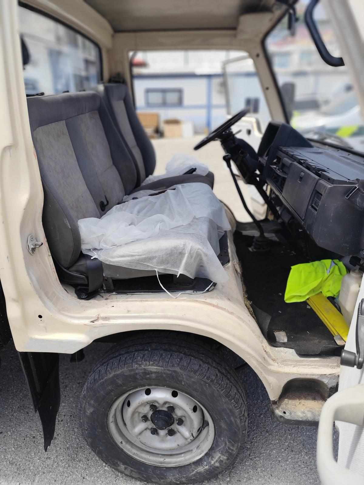 nissan-cabstar-2-5-75cv-1990-diesel-2494cc