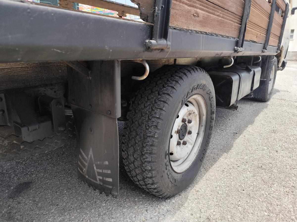 nissan-cabstar-2-5-75cv-1990-diesel-2494cc