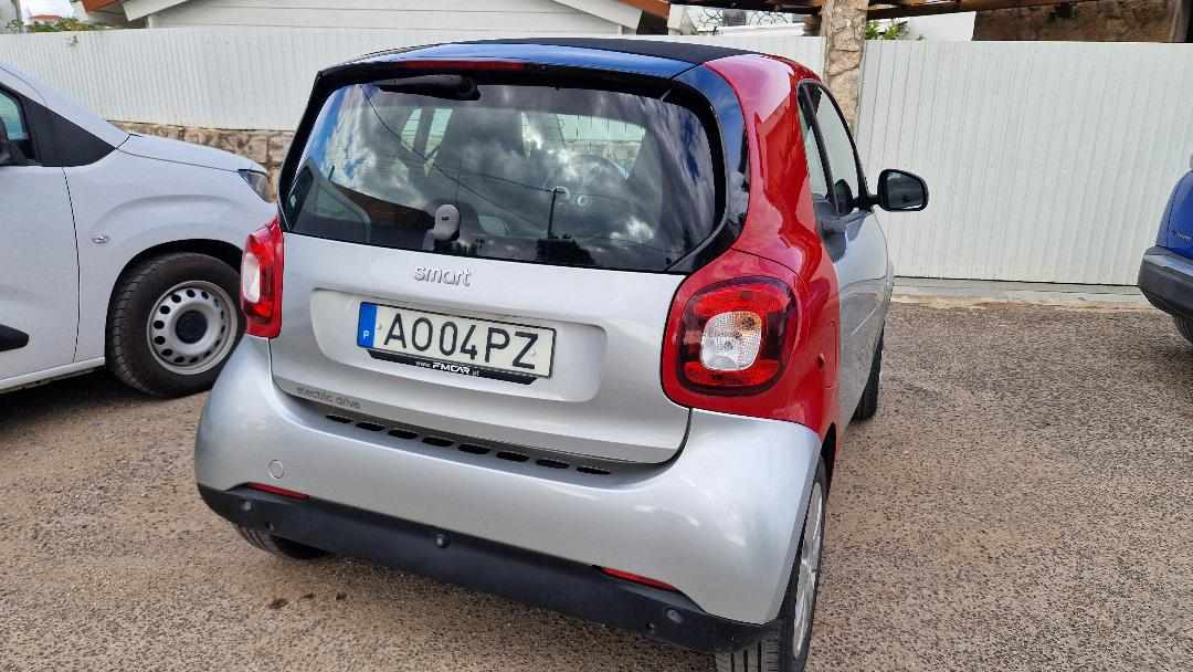 smart-fortwo-17-6-kwh-2017-eletrico