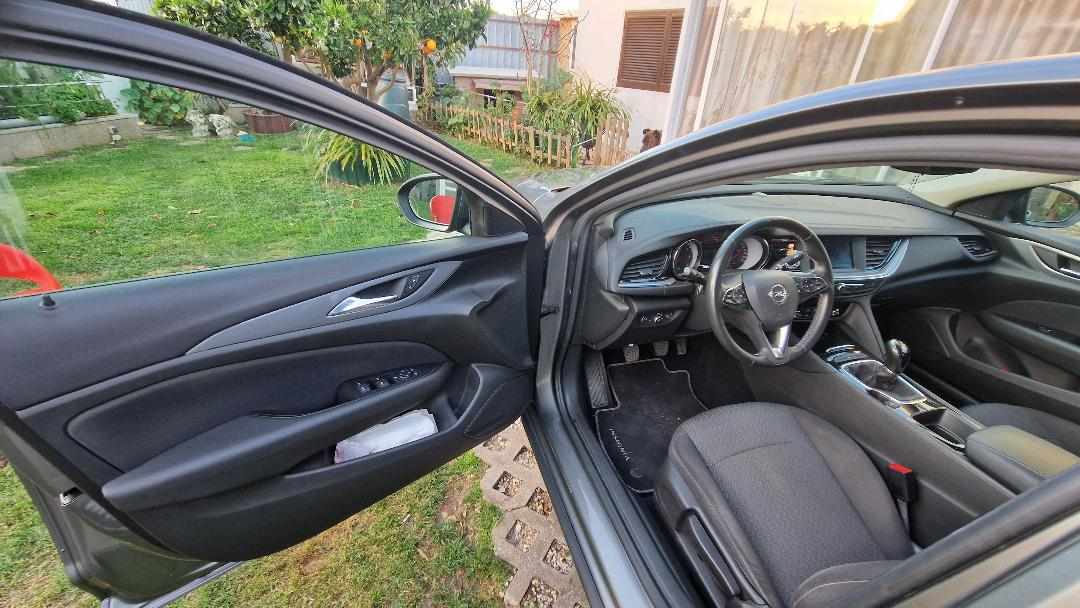 opel-insignia-1-6-cdti-2019-diesel-1598cc