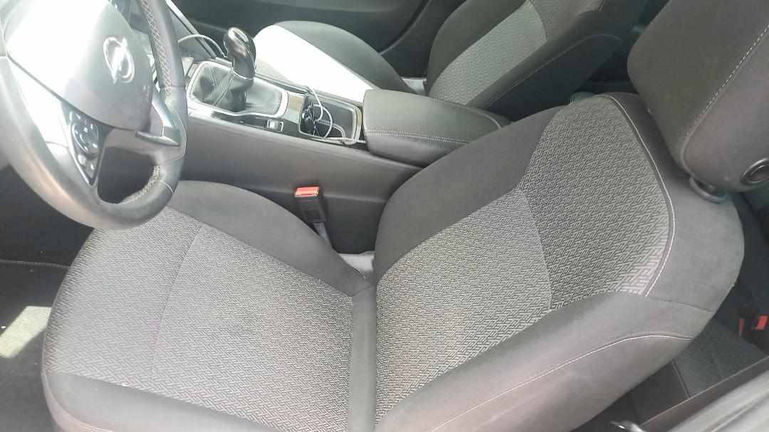 opel-insignia-1-6-cdti-2019-diesel-1598cc