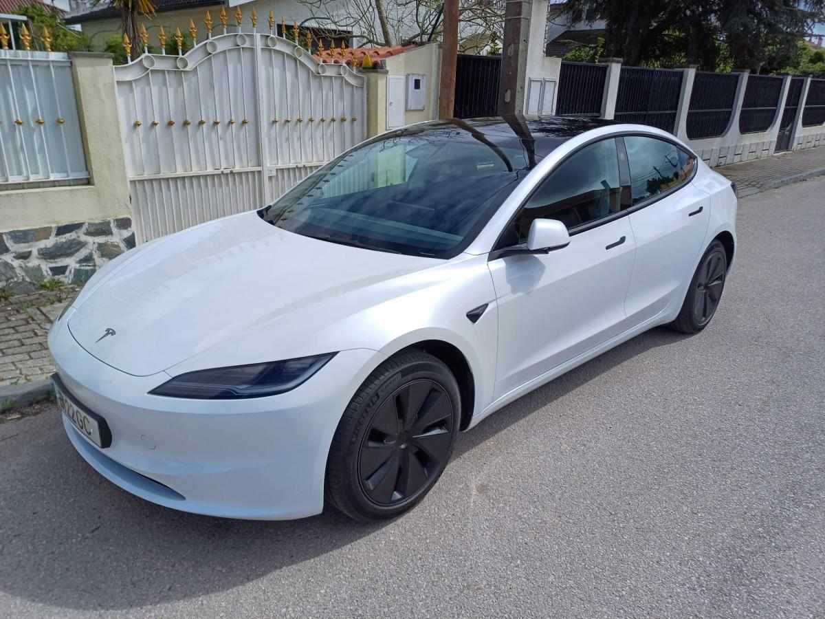 tesla-model-3-60-kwh-standard-range-2024-eletrico