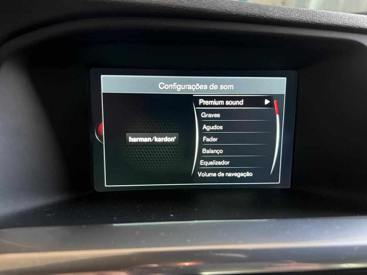 volvo-v60-polestar-d5-2-4-awd-2015-diesel-2400cc